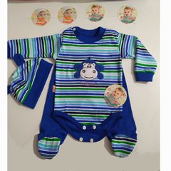 SET DE 3 PIEZAS BODY PANTALON Y GORRO en internet