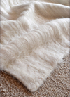 ALFOMBRA LLAMA BLANCA