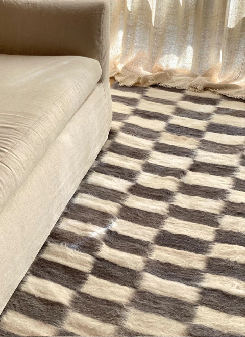 ALFOMBRA LLAMA DAMERO III (STOCK)