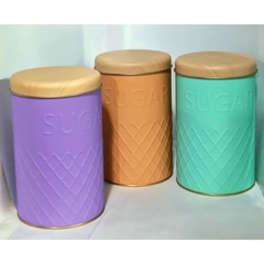 Lata Circular con Relieve Surtidas *9HLCIREL*