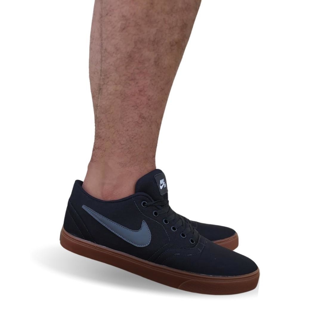 tenis sb