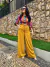 Calça pantalona em crepe wide leg Moirai na internet