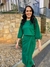 Conjunto blusa e saia envelope em linho