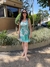 Vestido curto estampado com cinto Moirai na internet