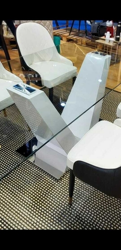 mesa HOUSE en internet