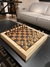 JOGO XADREZ MADEIRA NATURAL E RECOURO CARAMELO 40X40X7CM - GOODSBR - comprar online