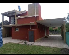 Se vende casa ubicada en Salsipuedes. Barrio cerro del sol