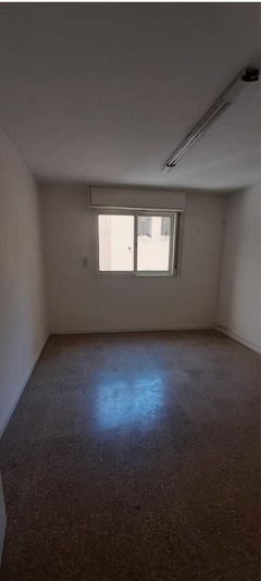 SE VENDE OFICINA EN BARRIO CENTRO UBICADO EN CALLE LA RIOJA N°590 - tienda online