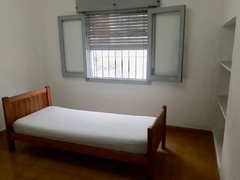 SE VENDE CASA EN PASEO GUEMES UBICADOEN PASAJE REVOL 40. - comprar online
