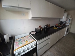 SE VENDE DUPLEX UBICADO EN CALLE AMBROSIO OLMOS 782 PISO 9 DEPT0 3. - comprar online