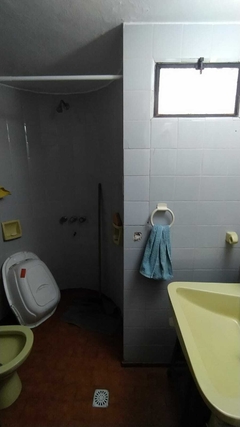 SE VENDE EXCELENTE CASA EN CALLE EINSTEIN 2186 - Kabals - Servicios Inmobiliarios