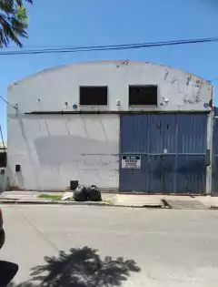 SE PERMUTA GALPON