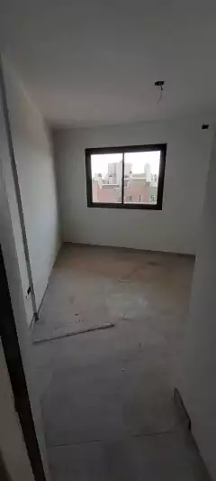 SE VENDE EXCELENTE DEPARTAMENTO ESTRENAR AL LADO DEL NUEVO CENTRO SHOPPING - Kabals - Servicios Inmobiliarios