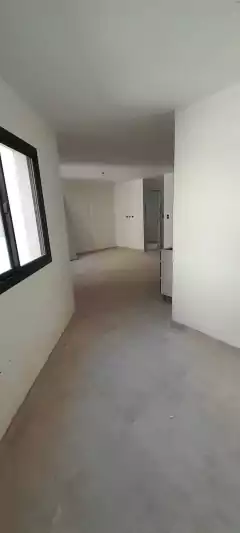 Imagen de SE VENDE EXCELENTE DEPARTAMENTO ESTRENAR AL LADO DEL NUEVO CENTRO SHOPPING