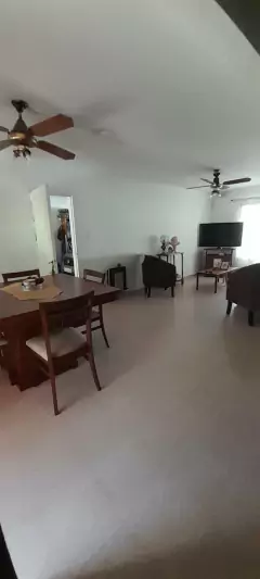 SE VENDE EXCELENTE CASA UBICADA EN BARRIO VILLA ALLENDE OESTE.