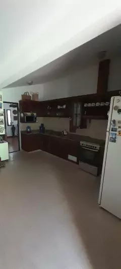 SE VENDE EXCELENTE CASA UBICADA EN BARRIO VILLA ALLENDE OESTE. - tienda online