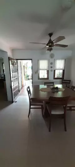 SE VENDE EXCELENTE CASA UBICADA EN BARRIO VILLA ALLENDE OESTE. - comprar online