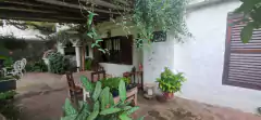 SE VENDE EXCELENTE CASA UBICADA EN BARRIO VILLA ALLENDE OESTE. - tienda online