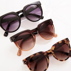 Moon Black - comprar online
