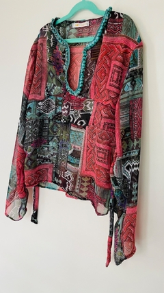 Blusa Shukura en internet