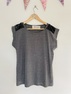 Remera Annie en internet