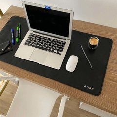 Desk Mat na internet