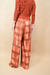 Calça Pantalona Faixa Estampada Telha 00182INV23E na internet
