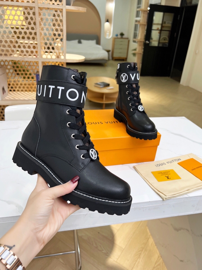 Preços baixos em Botas Preto Bota Louis Vuitton para mulheres