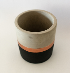 Vaso de cimento 3 cores 9cm na internet