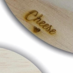 Tábua para queijo em madeira de pinus natural - comprar online