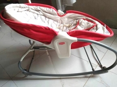 Mecedora Tiny Love en internet