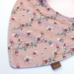 Babero Liberty rosa - comprar online