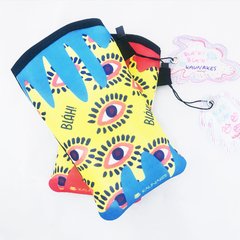The Fashion Box I - Kaunakes