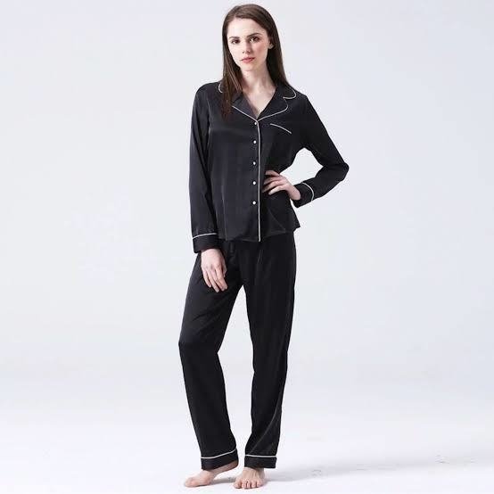 Pijama feminino camisa manga longa e calça em cetim