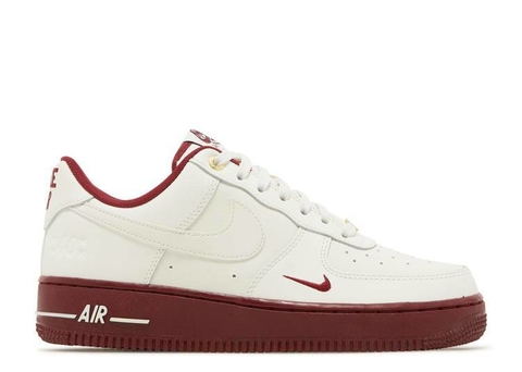 nike air force 1 mid maroon