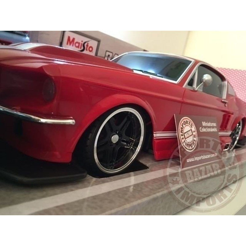 Carro Controle Remoto Mustang Gt 1967 Maisto 1:12 Bateria 6v - R$ 299,00