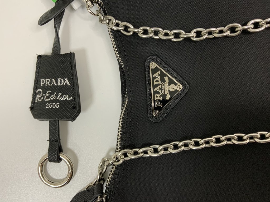 PRADA re edition Multi Pochette Bag - Luxury Line