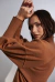 POLERA HABITAR CAMEL - comprar online