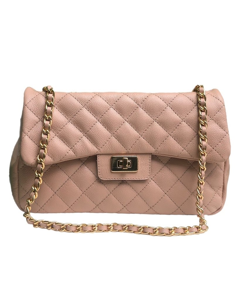 large chanel quilted flap bolsa