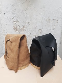 #003 BOLSA DE HOMBRO CON BASE DE MADERA - tienda online