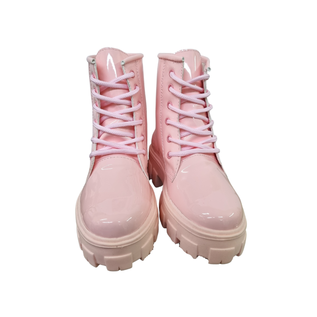 Botas charol rosado para niñas | Moda