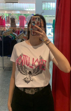 Remera estampa aguila