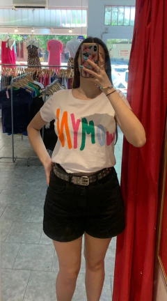 Remera estampa mow