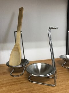 Soporte de acero para cucharas de cocina