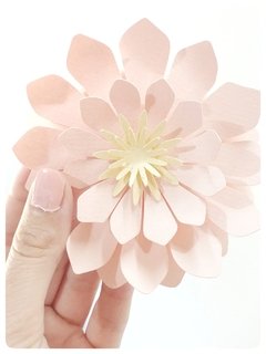 Flores de Papel 3D de 15cm