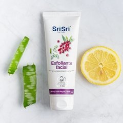 EXFOLIANTE FACIAL ALOE VERA, UVA Y LIMON