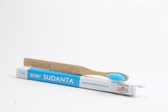 CEPILLO DENTAL MADERA DE BAMBU CERDA MEDIA