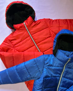 CAMPERA MILÁN ROJA en internet