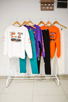 BUZO OVERSIZE RACE BLANCO - comprar online