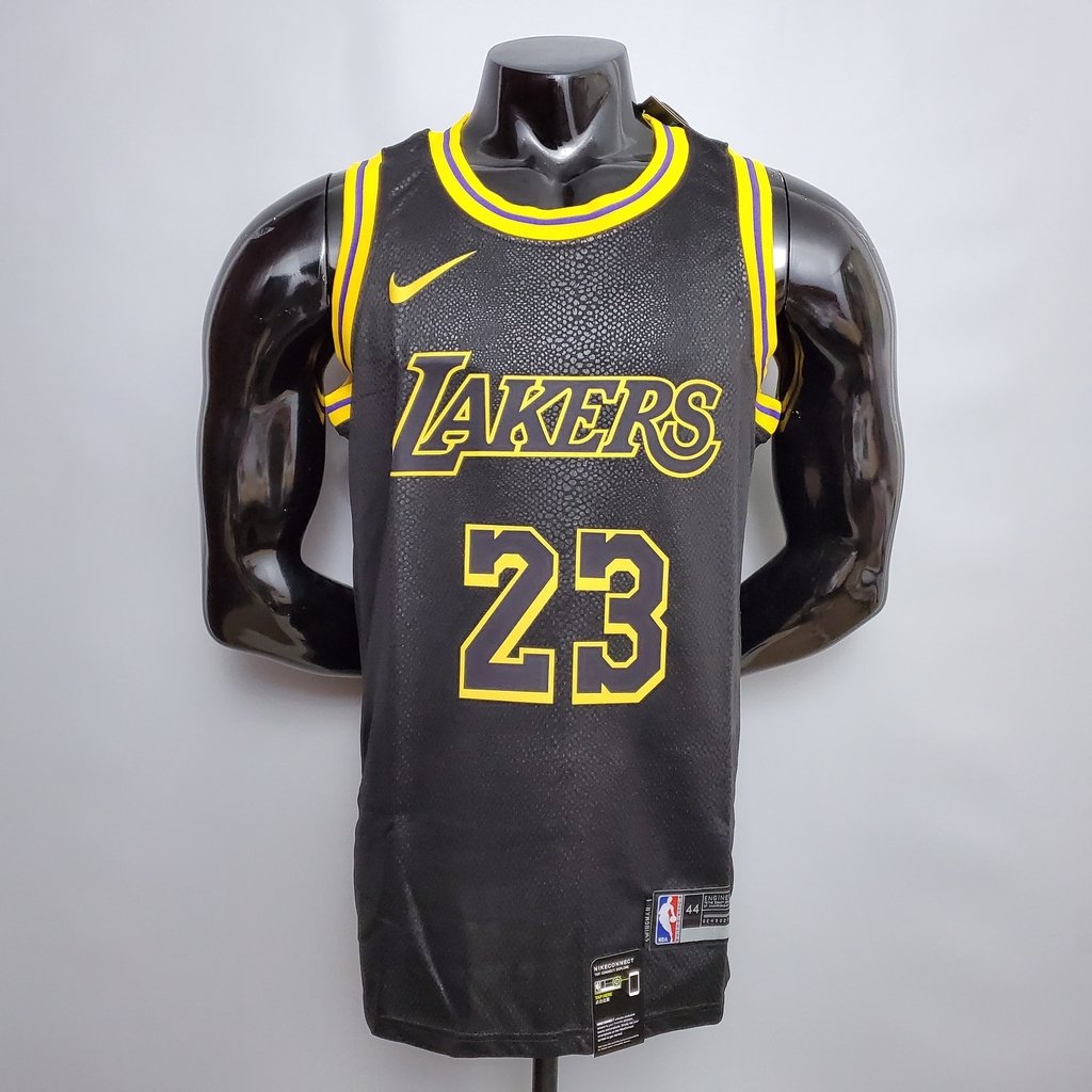 uniforme black mamba